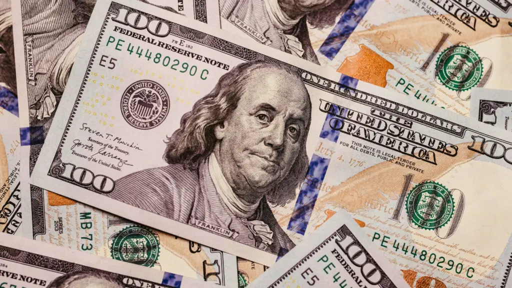 Dollar-Banknotes-in-Close-Up Financial Freedom